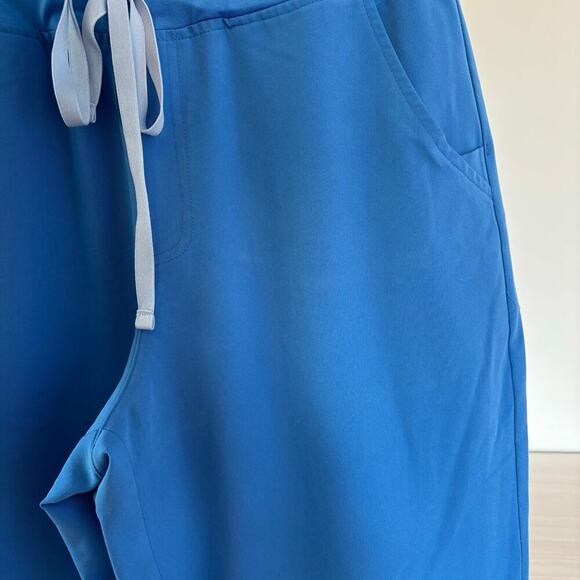 Figs Scrub Set Casma Top Medium Zamora Joggers Large Royal Blue M/L Hospital - Picture 5 of 10